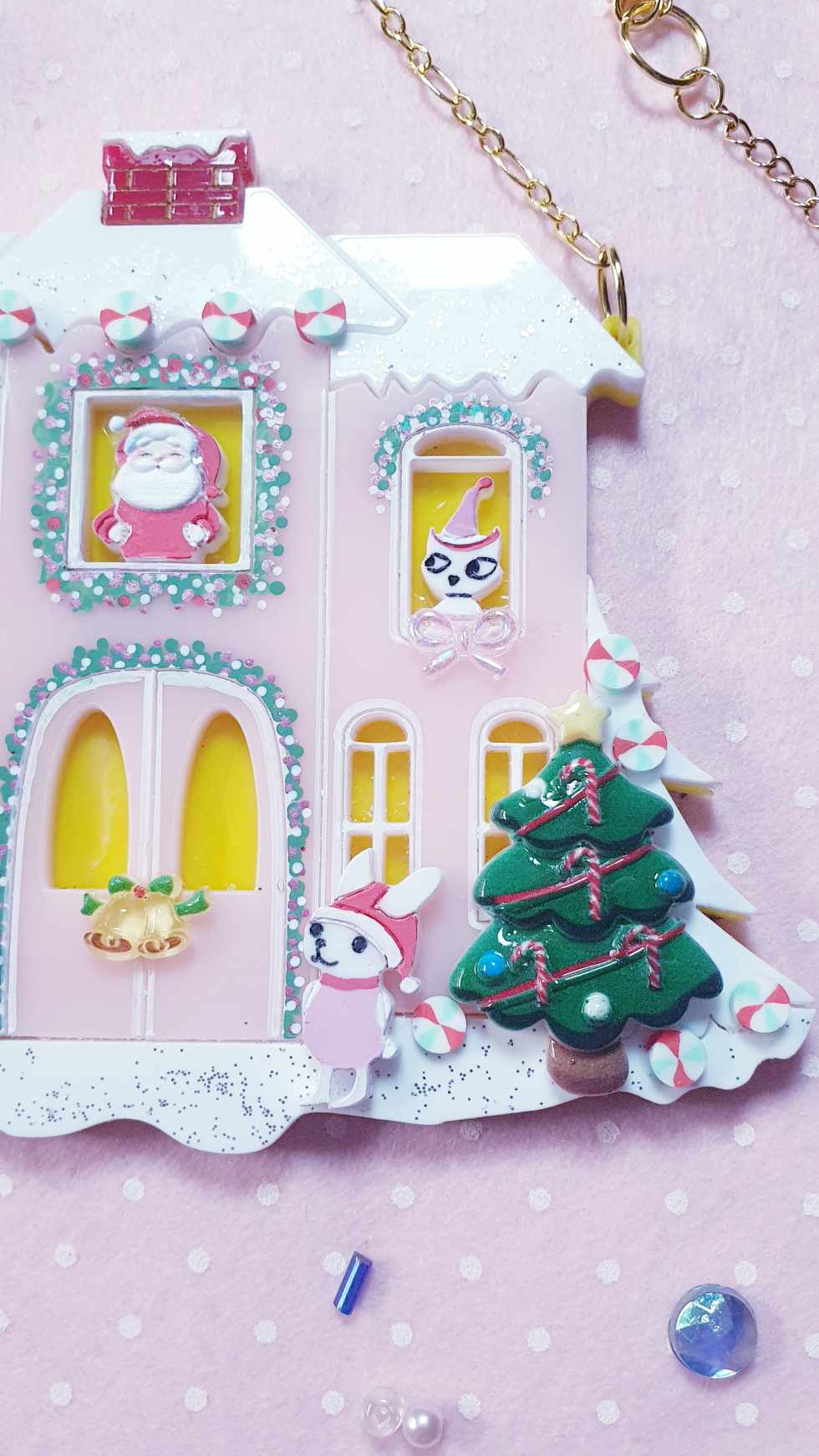 Noel Cottage Necklace