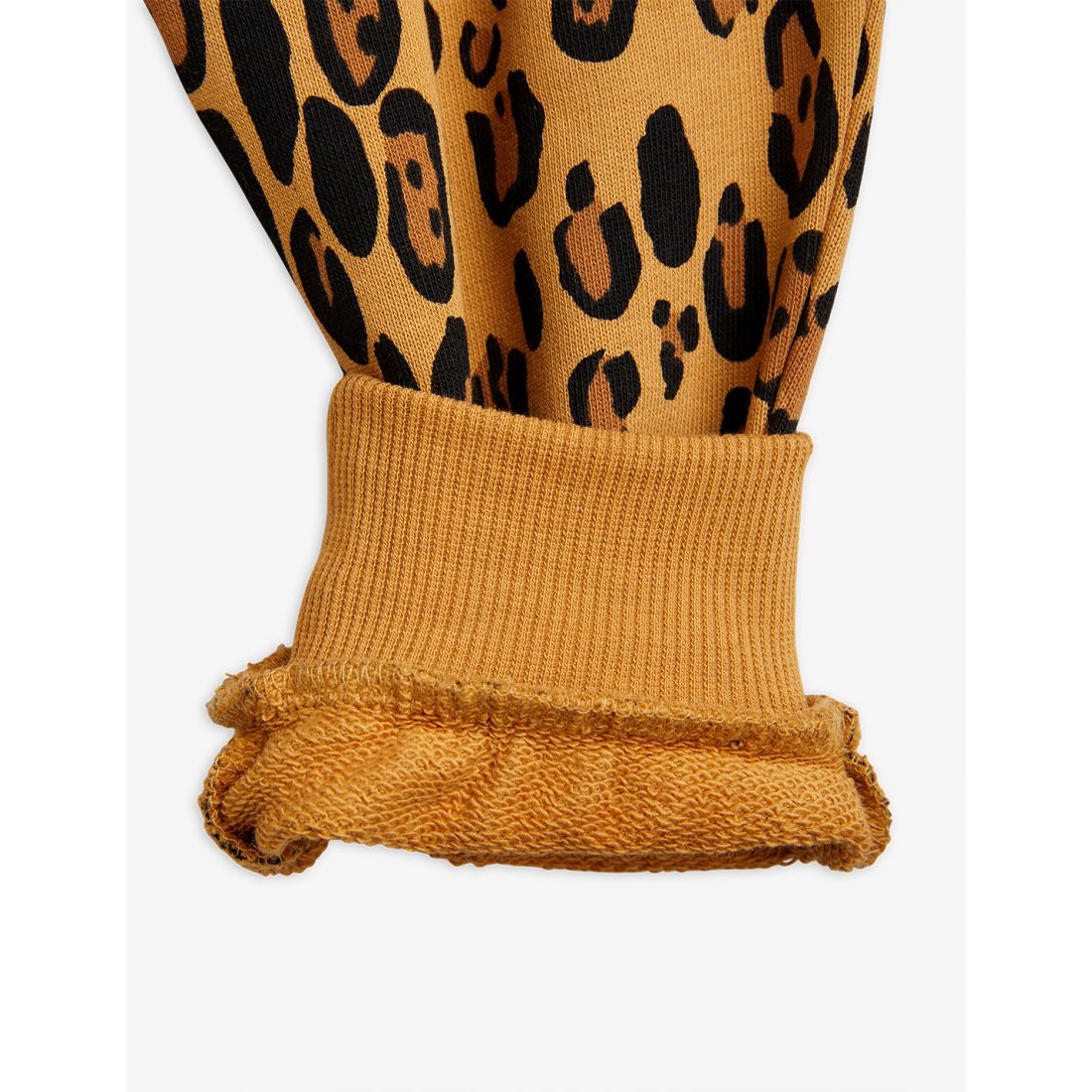 Basic Leopard Sweatpants - Beige