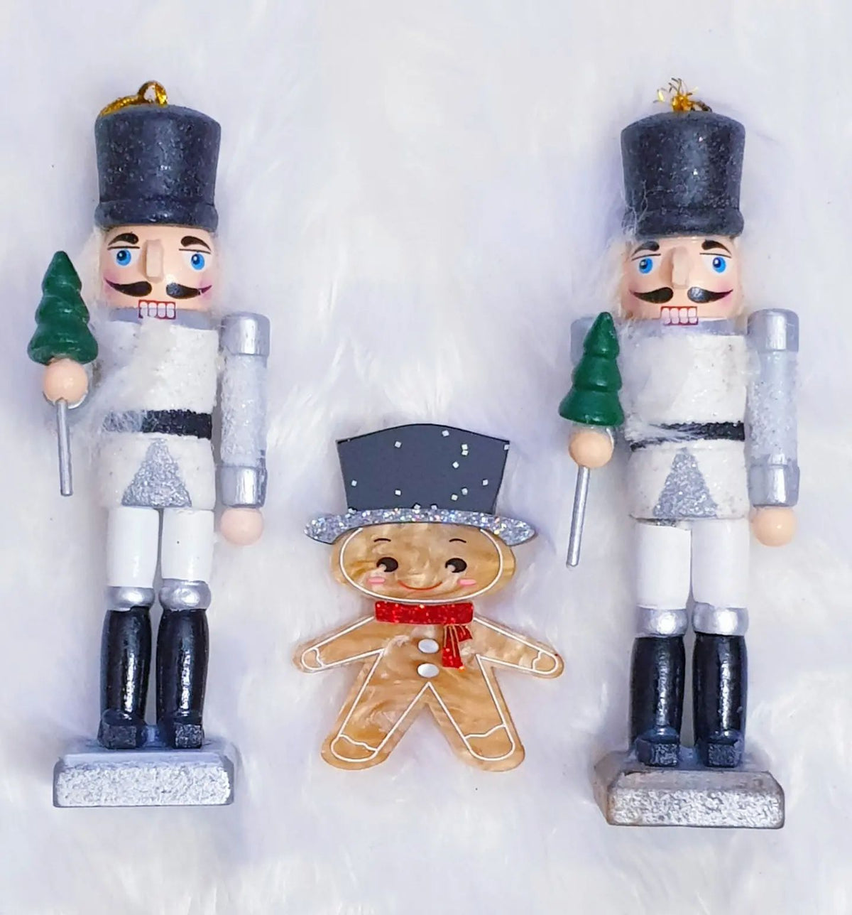 Goldie Gingerbread Brooch