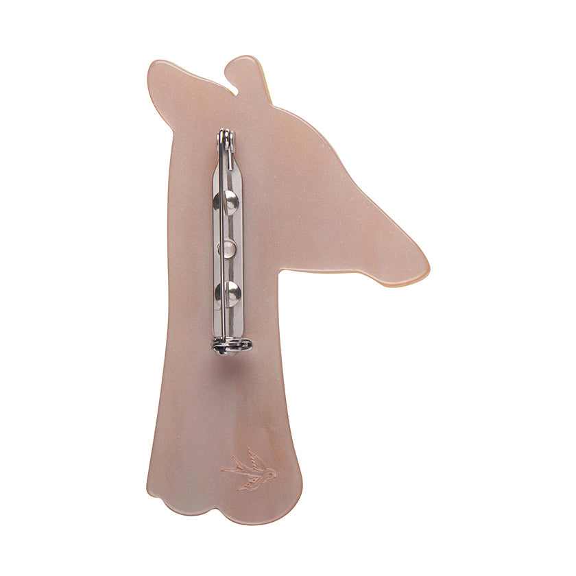 The Genteel Giraffe Brooch