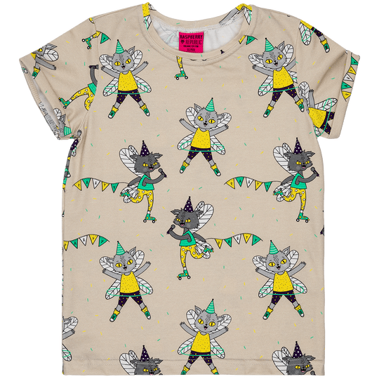 Short Sleeve T-shirt Flying Kitty