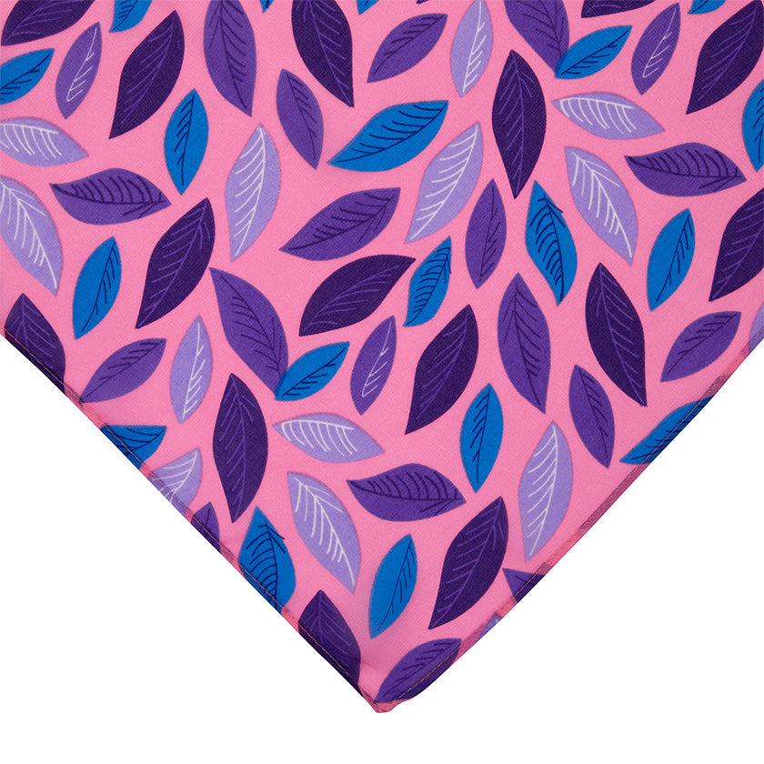 Fastidious Foliage Neck Scarf