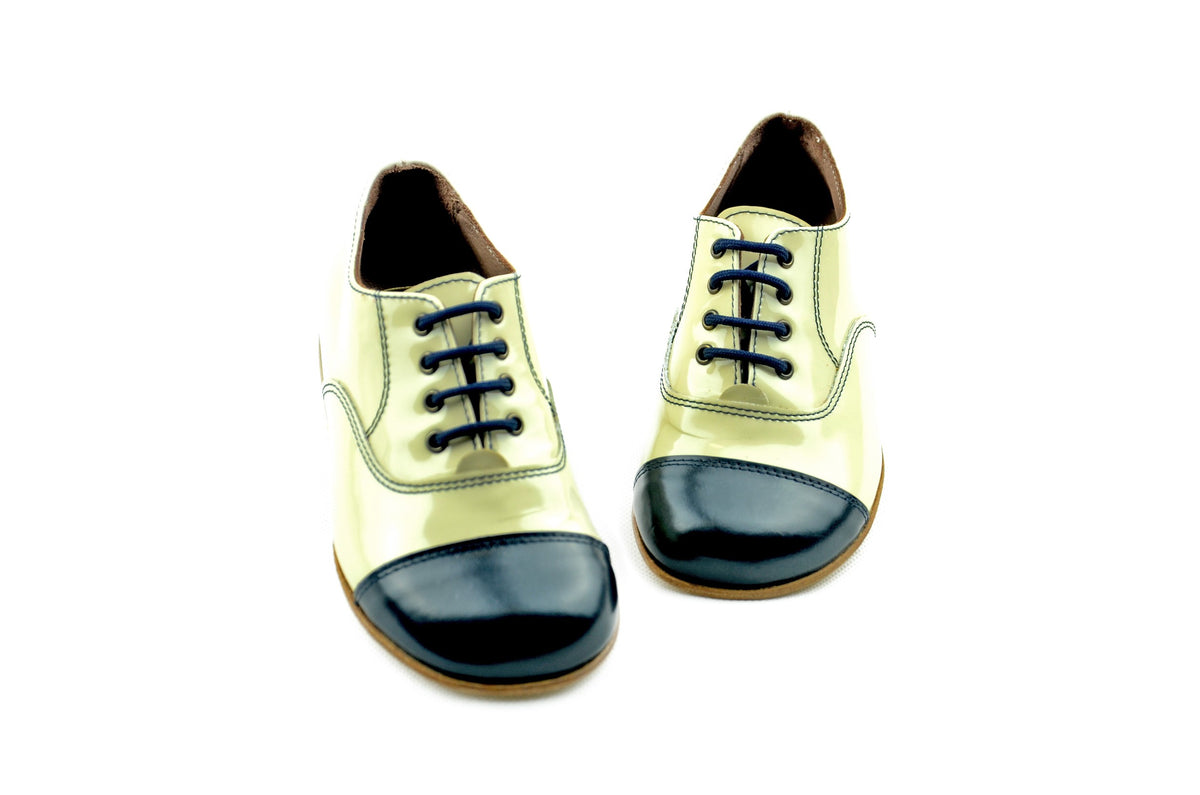 Heritage Floss Beige Lace-Up Shoes
