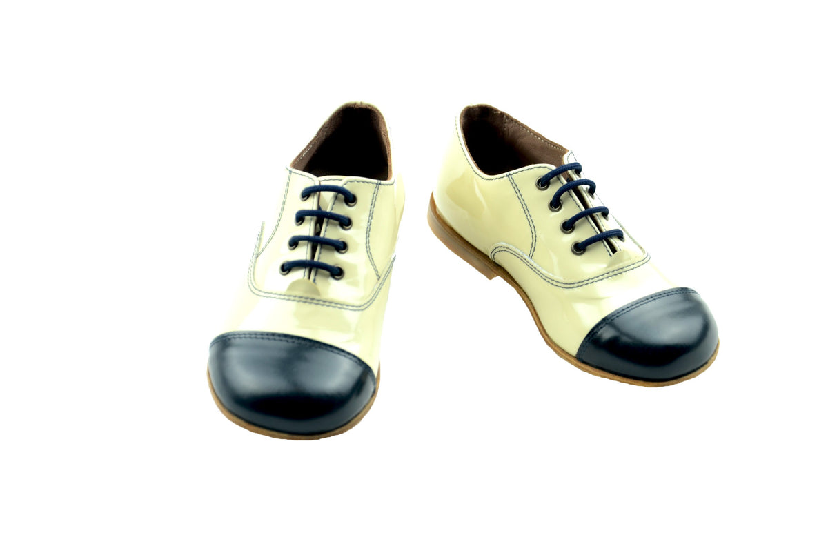 Heritage Floss Beige Lace-Up Shoes